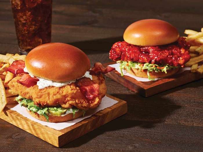 ar applebees chicken sandwiches cc1a0e5e80e94c5081ea3195e14f2e1c